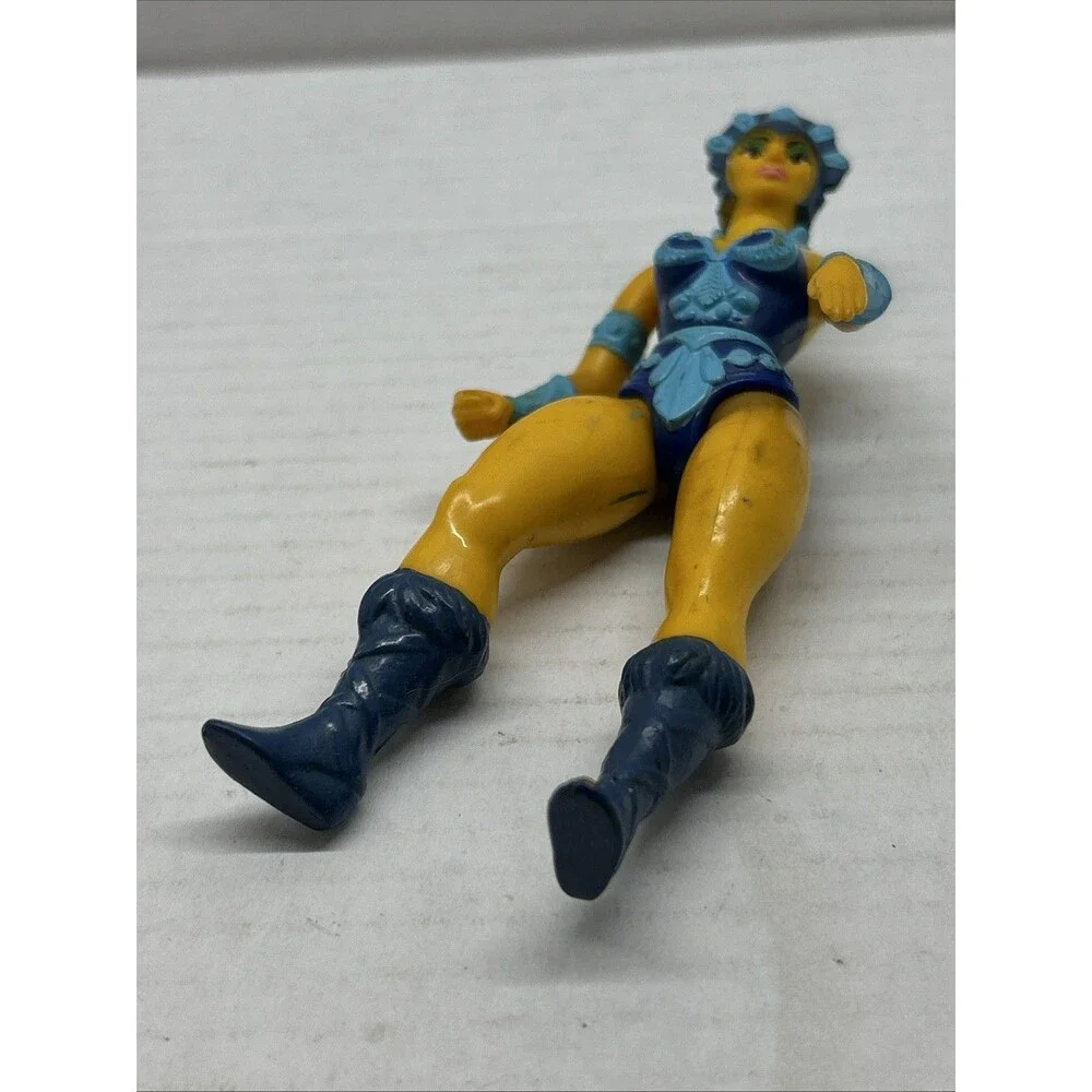 Vintage 1982 He-Man MOTU Mattel Evil Lynn Action Figure Masters Universe Toy VTG